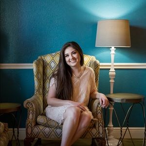 Meet your Posher, Ashley